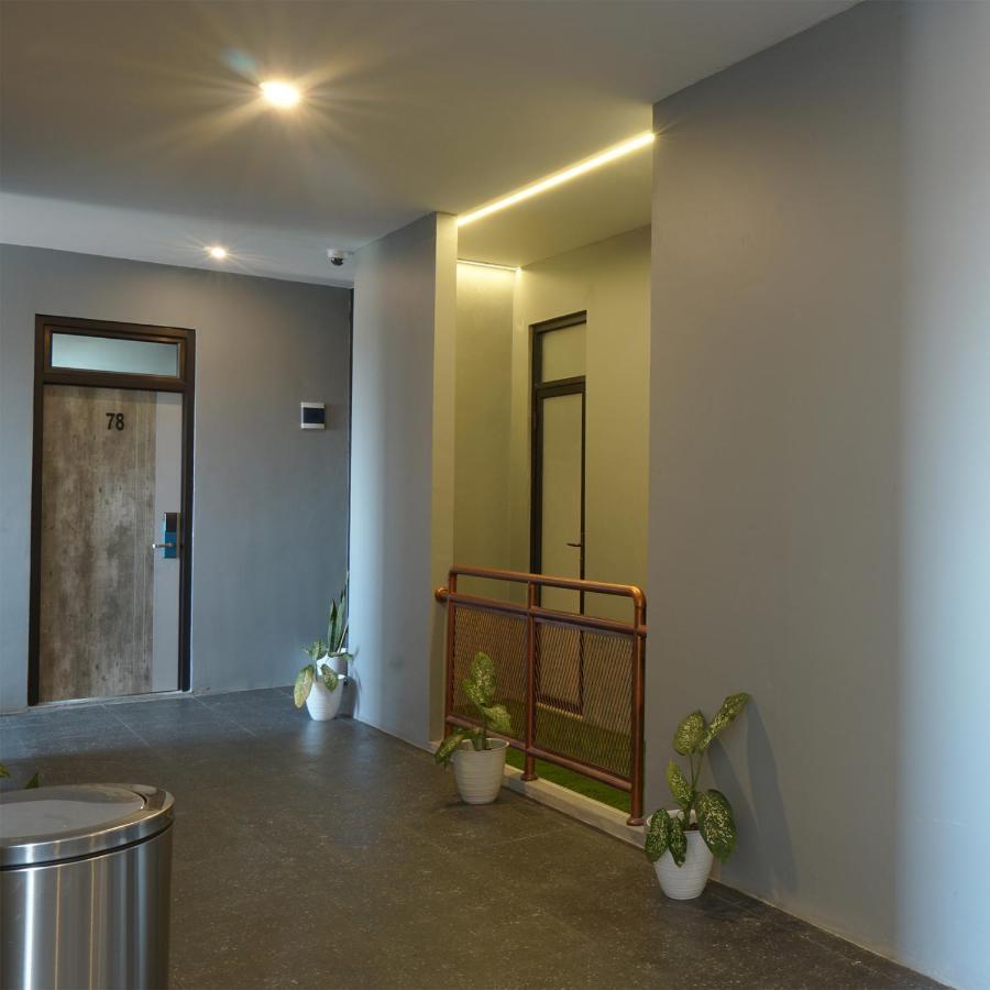 Dparagon Menteng Jakarta Exterior photo