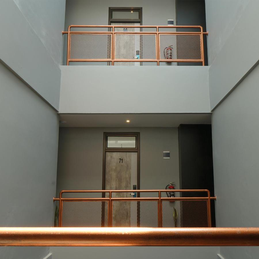 Dparagon Menteng Jakarta Exterior photo